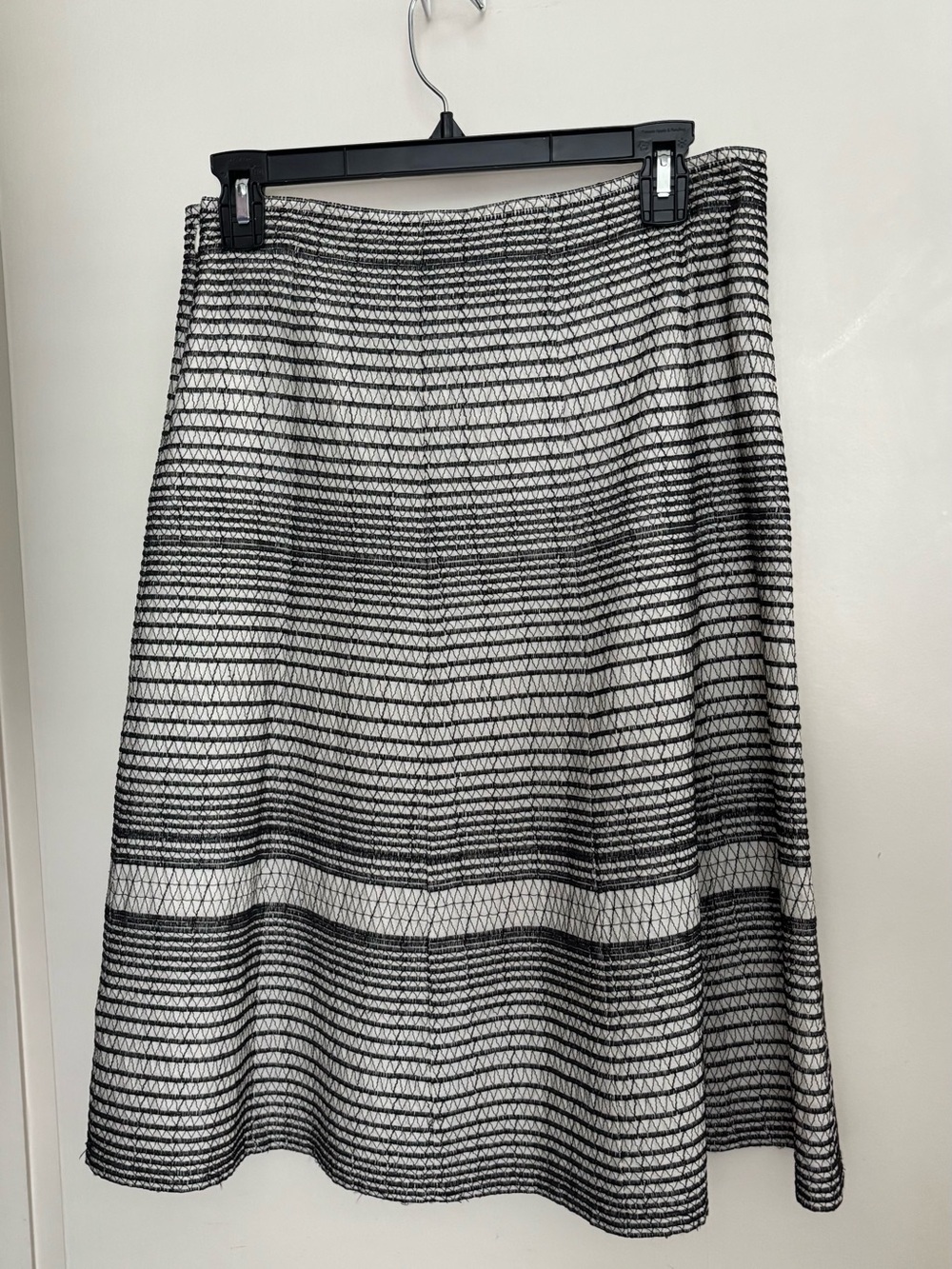 Club Monaco Black and White Textured Woven Patterned A-Line Skirt